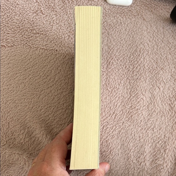 The White Rose Novel by Jean Hanff Korelitz - Picture 3 of 5